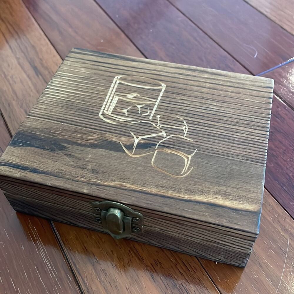 NEW Whiskey Stones Gift Set Wooden Box 9 Chilling Rocks Bourbon Bar Krylaz - Picture 2 of 3
